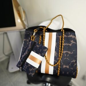 TOTE BAG NEOPRENE